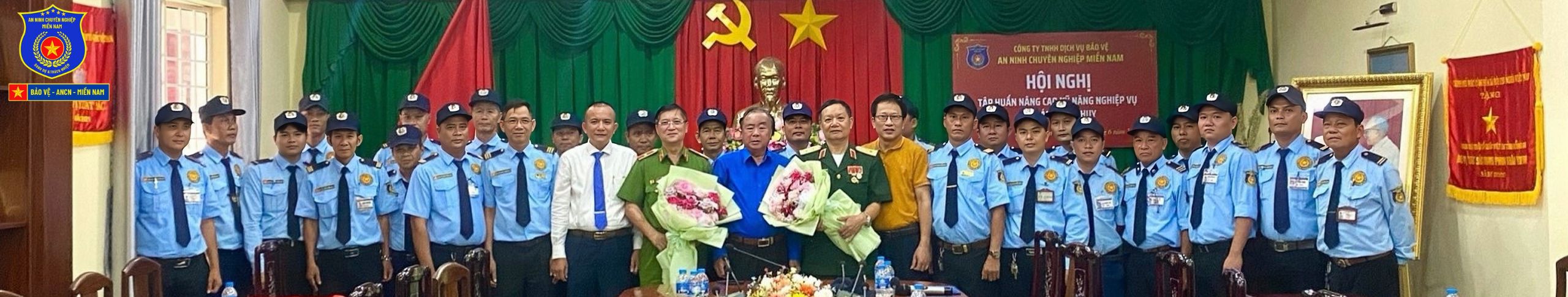 Bìa dịch vụ bảo vệ an ninh chuyên nghiệp