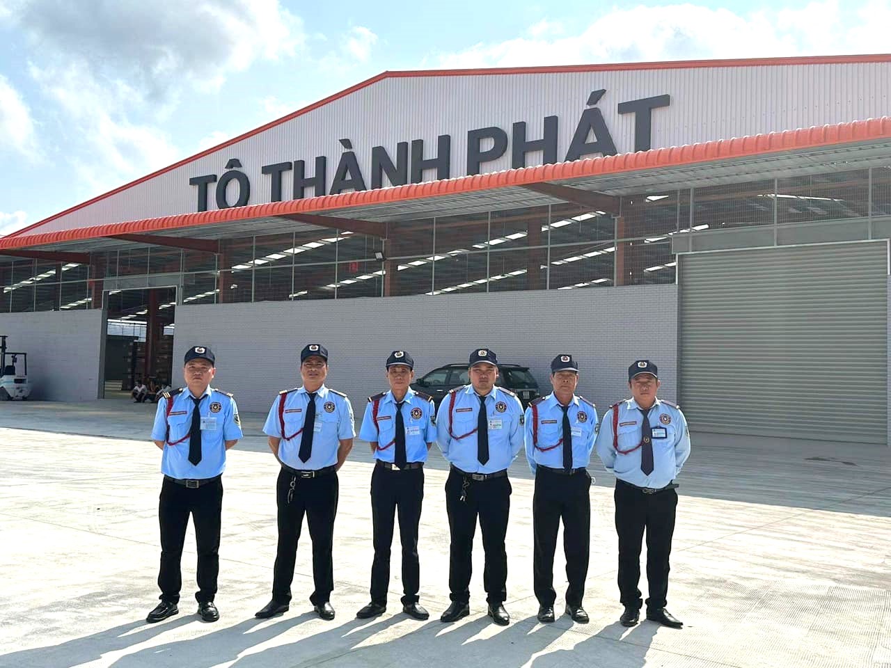 Đội ngũ bảo vệ - Dịch vụ bảo vệ chuyên nghiệp